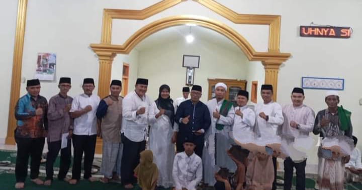 Mewakili Bupati Asisten II Pemda Kaur Safari Ramadhan di kecamatan Nasal