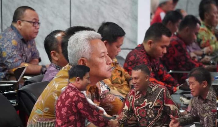 Pemerintah Bengkulu Utaraberkomitmen untuk menjadi yang terdepan dan tepat waktu dalam menyajikan laporan ke BPK 