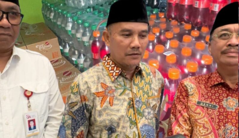 Batas akhir minuman dan makanan kemasan tidak memiliki label halal yaitù tanggal 17 Oktober, setelahnya, tanggal 18 Oktober ada sanksi menanti bagi pelaku usaha