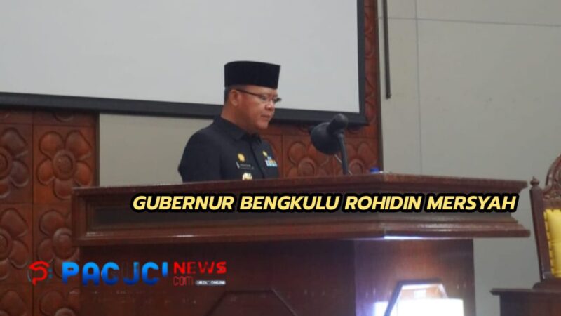 Gubernur Bengkulu Rohidin Mersyah menyampaikan Nota Penjelasan Rancangan Peraturan Daerah (Raperda) usulan tentang Perubahan Kedua atas Peraturan Daerah