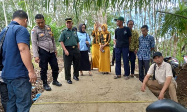 Pemerintah Lubuk Pendam serah terima pekerjaan Dana Desa (DD) tahun 2025.