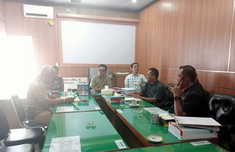 Komisi III DPRD bengkulu Utara Rapat Kerja bersama dinas Kominfo