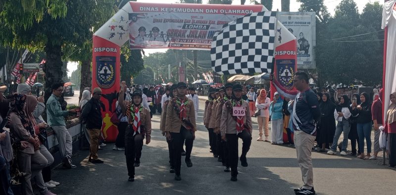 Dinas Kepemudaan dan Olahraga Melaksankan Gerak jalan Tingkat SD, SMP dalam Rangka HUT RI ke 81